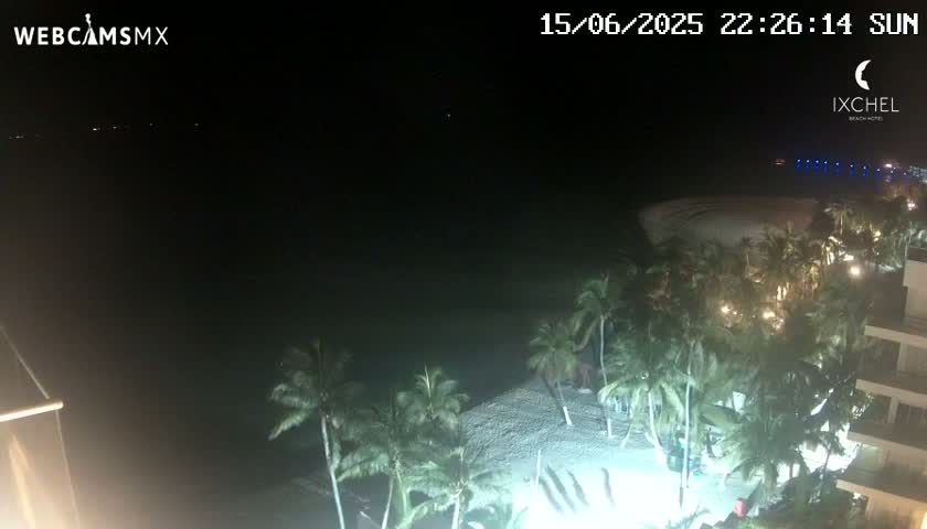 Isla Mujeres, Playa Cocal Beach Live Cam - Centro, Isla Mujeres, Quintana Roo, Mexico