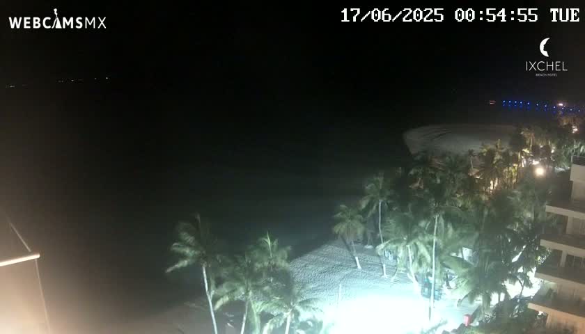Isla Mujeres, Playa Cocal Beach Live Cam - Centro, Isla Mujeres, Quintana Roo, Mexico