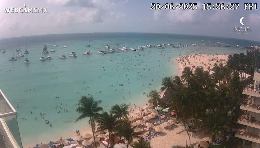 Isla Mujeres, Playa Cocal Beach Live Cam - Centro, Isla Mujeres, Quintana Roo, Mexico