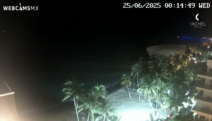 Isla Mujeres, Playa Cocal Beach Live Cam - Centro, Isla Mujeres, Quintana Roo, Mexico