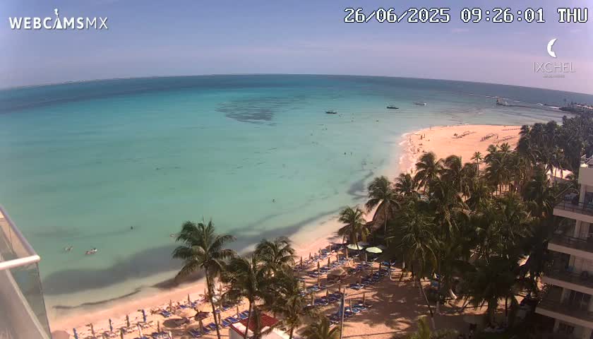 Isla Mujeres, Playa Cocal Beach Live Cam - Centro, Isla Mujeres, Quintana Roo, Mexico