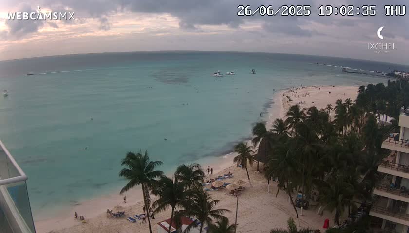 Isla Mujeres, Playa Cocal Beach Live Cam - Centro, Isla Mujeres, Quintana Roo, Mexico