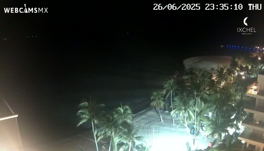 Isla Mujeres, Playa Cocal Beach Live Cam - Centro, Isla Mujeres, Quintana Roo, Mexico
