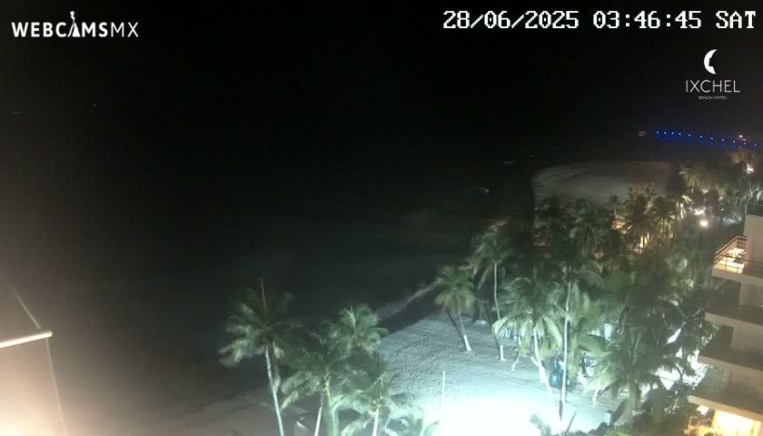 Isla Mujeres, Playa Cocal Beach Live Cam - Centro, Isla Mujeres, Quintana Roo, Mexico