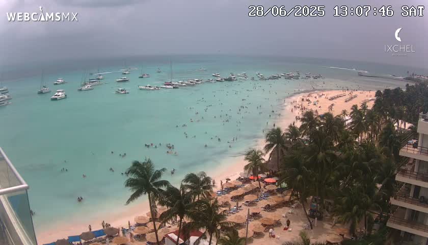 Isla Mujeres, Playa Cocal Beach Live Cam - Centro, Isla Mujeres, Quintana Roo, Mexico