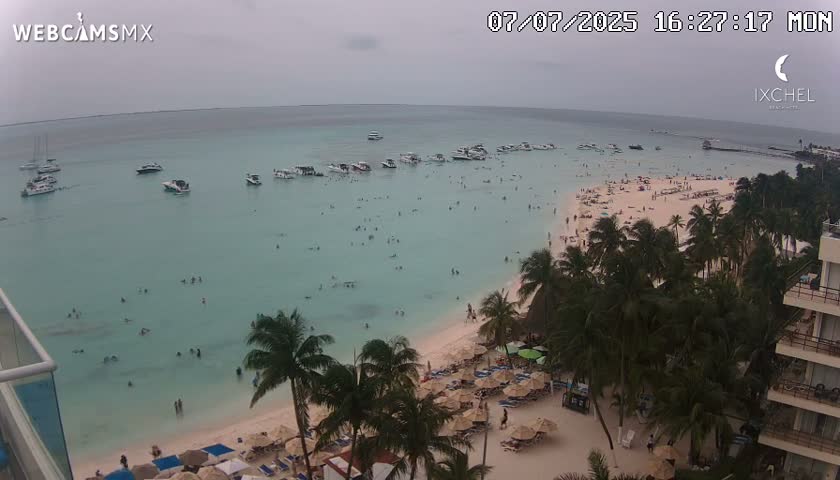 Isla Mujeres, Playa Cocal Beach Live Cam - Centro, Isla Mujeres, Quintana Roo, Mexico