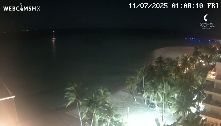 Isla Mujeres, Playa Cocal Beach Live Cam - Centro, Isla Mujeres, Quintana Roo, Mexico