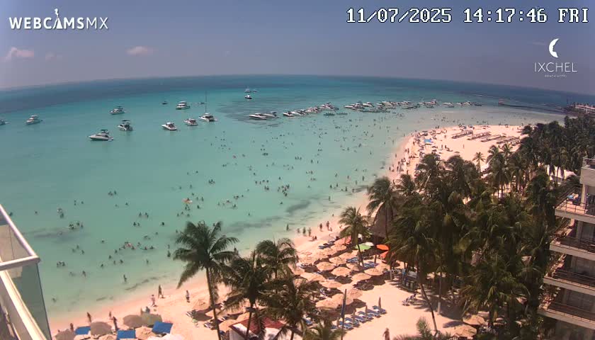 Isla Mujeres, Playa Cocal Beach Live Cam - Centro, Isla Mujeres, Quintana Roo, Mexico