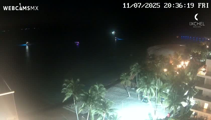 Isla Mujeres, Playa Cocal Beach Live Cam - Centro, Isla Mujeres, Quintana Roo, Mexico