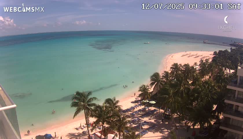 Isla Mujeres, Playa Cocal Beach Live Cam - Centro, Isla Mujeres, Quintana Roo, Mexico