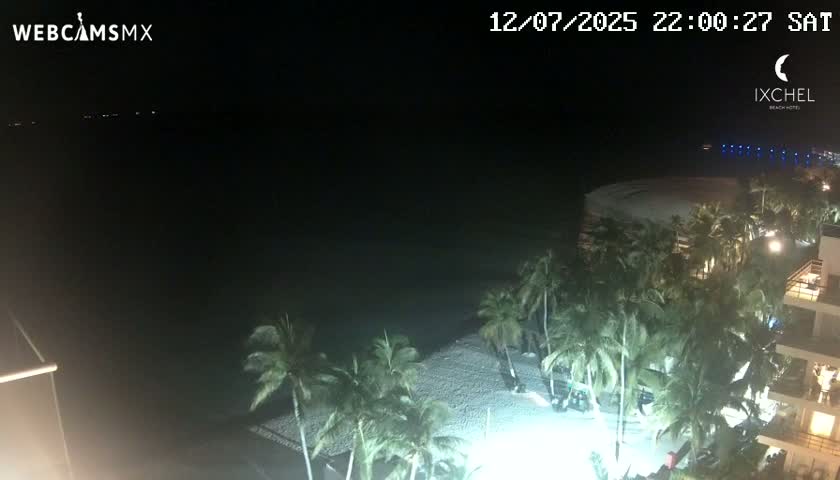 Isla Mujeres, Playa Cocal Beach Live Cam - Centro, Isla Mujeres, Quintana Roo, Mexico
