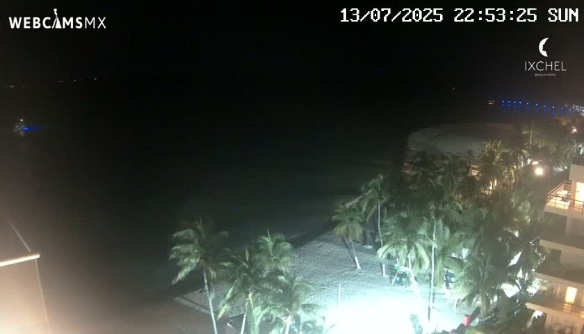 Isla Mujeres, Playa Cocal Beach Live Cam - Centro, Isla Mujeres, Quintana Roo, Mexico