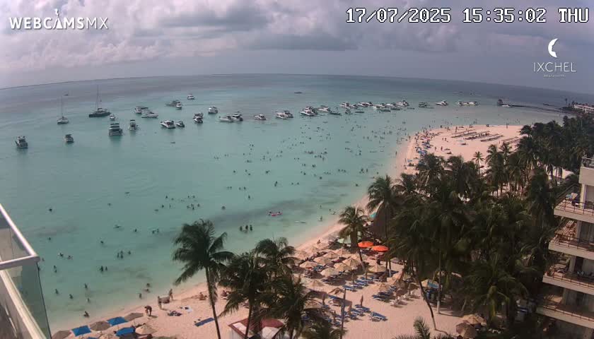 Isla Mujeres, Playa Cocal Beach Live Cam - Centro, Isla Mujeres, Quintana Roo, Mexico