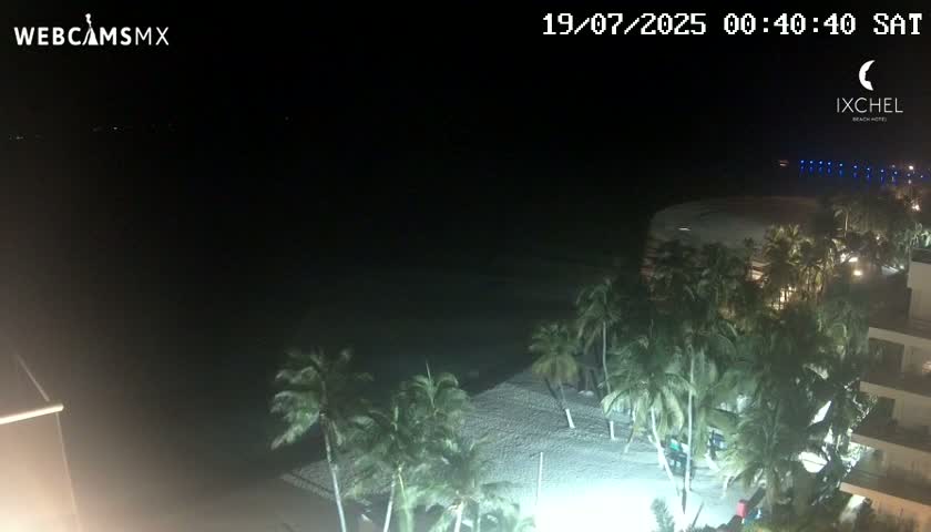 Isla Mujeres, Playa Cocal Beach Live Cam - Centro, Isla Mujeres, Quintana Roo, Mexico
