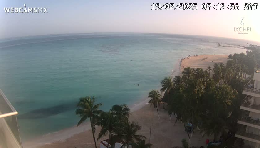 Isla Mujeres, Playa Cocal Beach Live Cam - Centro, Isla Mujeres, Quintana Roo, Mexico