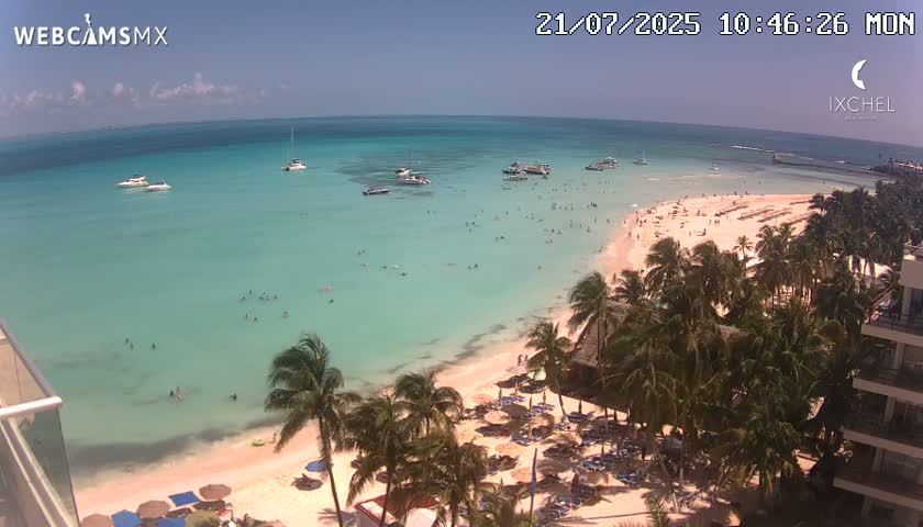 Isla Mujeres, Playa Cocal Beach Live Cam - Centro, Isla Mujeres, Quintana Roo, Mexico
