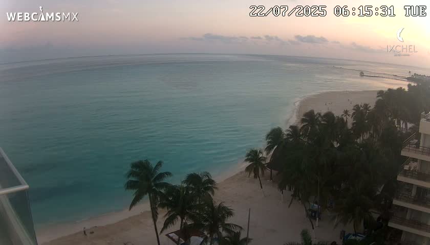 Isla Mujeres, Playa Cocal Beach Live Cam - Centro, Isla Mujeres, Quintana Roo, Mexico