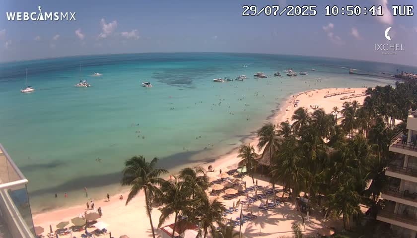 Isla Mujeres, Playa Cocal Beach Live Cam - Centro, Isla Mujeres, Quintana Roo, Mexico