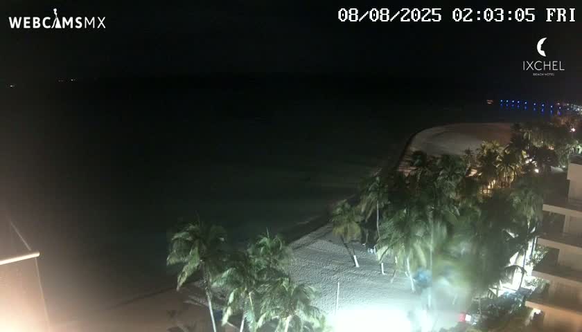 Isla Mujeres, Playa Cocal Beach Live Cam - Centro, Isla Mujeres, Quintana Roo, Mexico