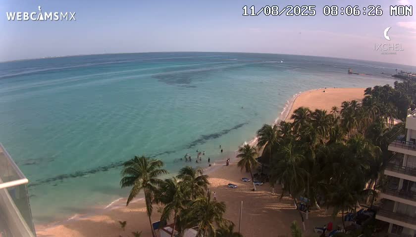 Isla Mujeres, Playa Cocal Beach Live Cam - Centro, Isla Mujeres, Quintana Roo, Mexico
