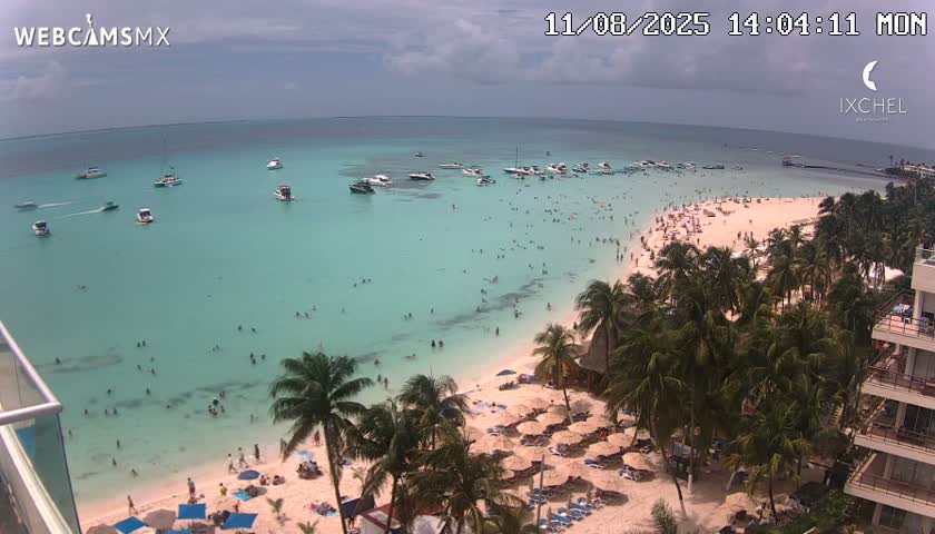 Isla Mujeres, Playa Cocal Beach Live Cam - Centro, Isla Mujeres, Quintana Roo, Mexico