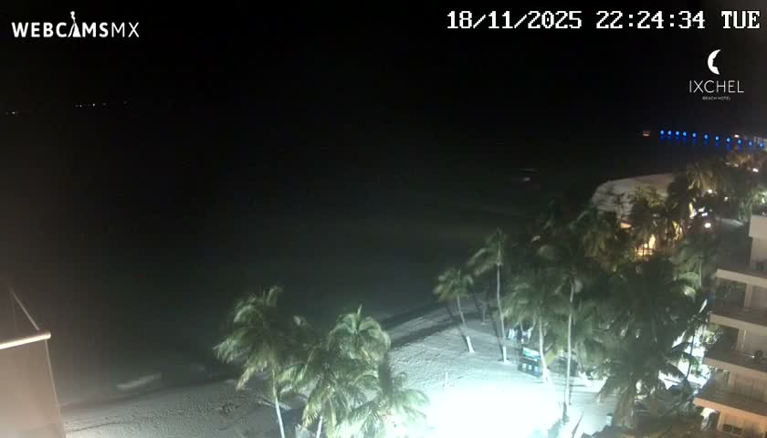 Isla Mujeres, Playa Cocal Beach Live Cam - Centro, Isla Mujeres, Quintana Roo, Mexico
