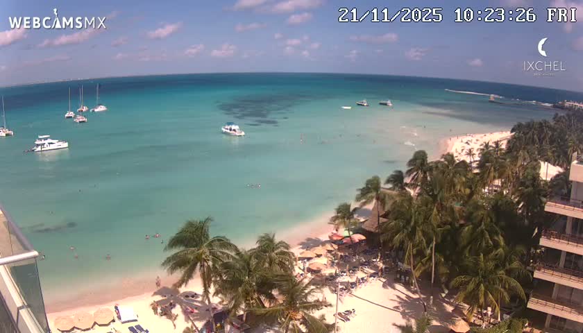 Isla Mujeres, Playa Cocal Beach Live Cam - Centro, Isla Mujeres, Quintana Roo, Mexico