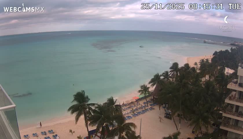 Isla Mujeres, Playa Cocal Beach Live Cam - Centro, Isla Mujeres, Quintana Roo, Mexico