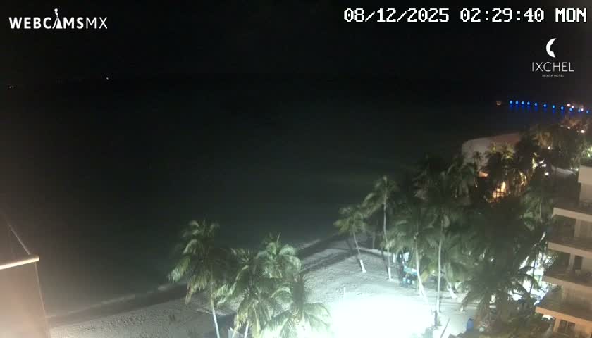 Isla Mujeres, Playa Cocal Beach Live Cam - Centro, Isla Mujeres, Quintana Roo, Mexico