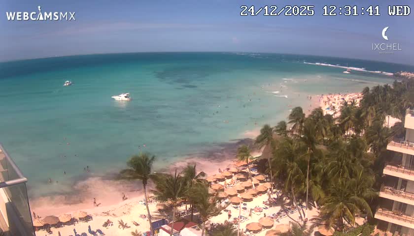 Isla Mujeres, Playa Cocal Beach Live Cam - Centro, Isla Mujeres, Quintana Roo, Mexico