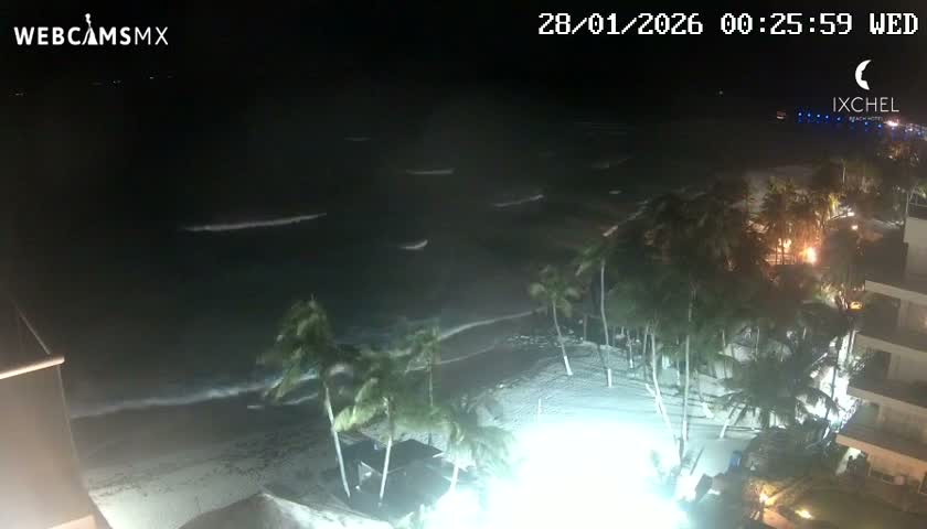 Isla Mujeres, Playa Cocal Beach Live Cam - Centro, Isla Mujeres, Quintana Roo, Mexico