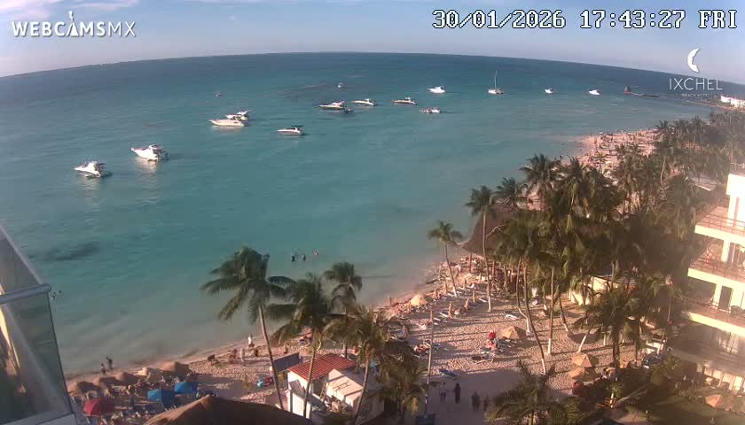 Isla Mujeres, Playa Cocal Beach Live Cam - Centro, Isla Mujeres, Quintana Roo, Mexico