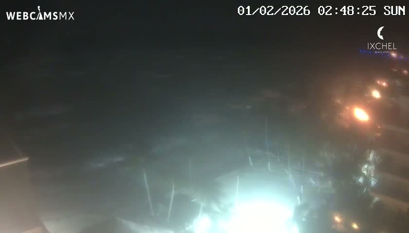 Isla Mujeres, Playa Cocal Beach Live Cam - Centro, Isla Mujeres, Quintana Roo, Mexico