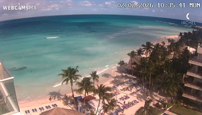 Isla Mujeres, Playa Cocal Beach Live Cam - Centro, Isla Mujeres, Quintana Roo, Mexico
