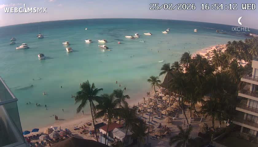 Isla Mujeres, Playa Cocal Beach Live Cam - Centro, Isla Mujeres, Quintana Roo, Mexico