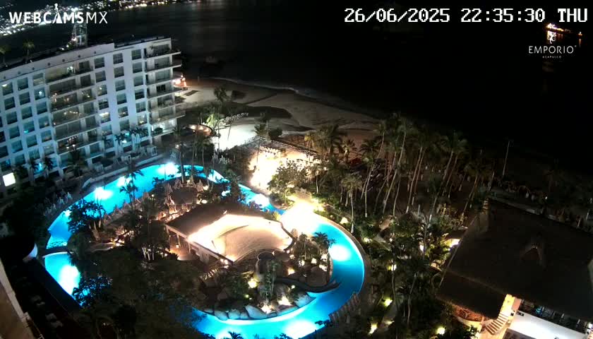 Acapulco, Playa El Morro Beach & Bay Live Cam - Acapulco de Juarez, Guerrero, Mexico