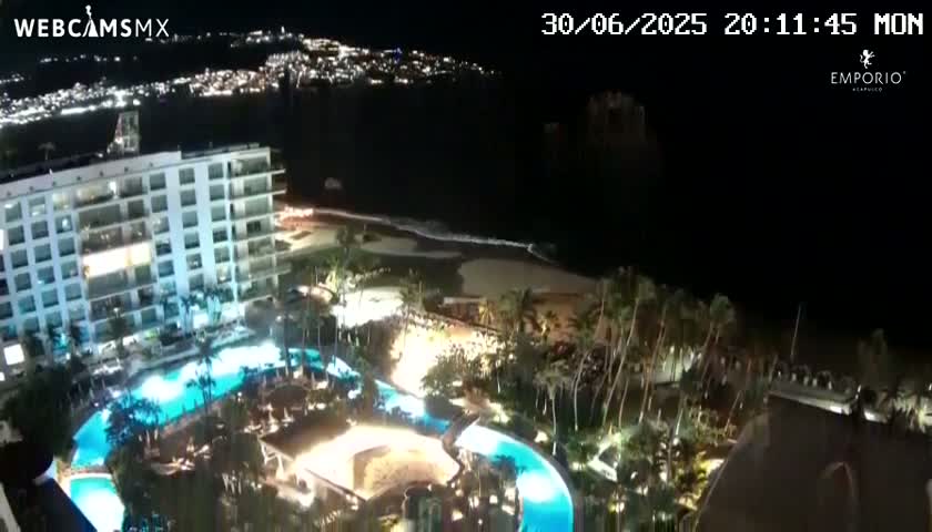Acapulco, Playa El Morro Beach & Bay Live Cam - Acapulco de Juarez, Guerrero, Mexico