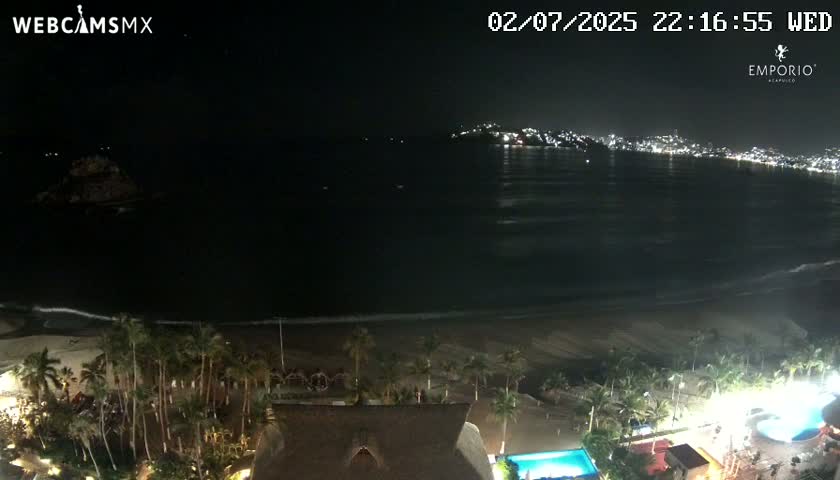 Acapulco, Playa El Morro Beach & Bay Live Cam - Acapulco de Juarez, Guerrero, Mexico