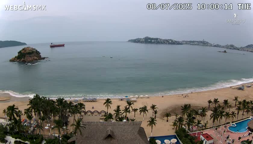 Acapulco, Playa El Morro Beach & Bay Live Cam - Acapulco de Juarez, Guerrero, Mexico