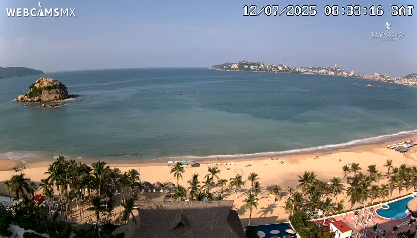 Acapulco, Playa El Morro Beach & Bay Live Cam - Acapulco de Juarez, Guerrero, Mexico