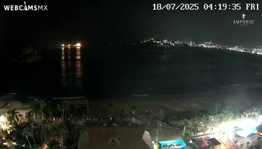 Acapulco, Playa El Morro Beach & Bay Live Cam - Acapulco de Juarez, Guerrero, Mexico