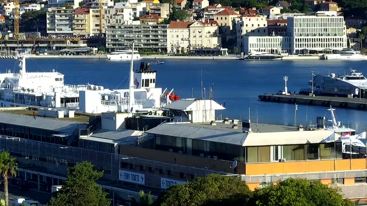 Split, Ferry Port & City Live Cam  - Bacvice, Split, Grad Split, Split-Dalmatia, Croatia