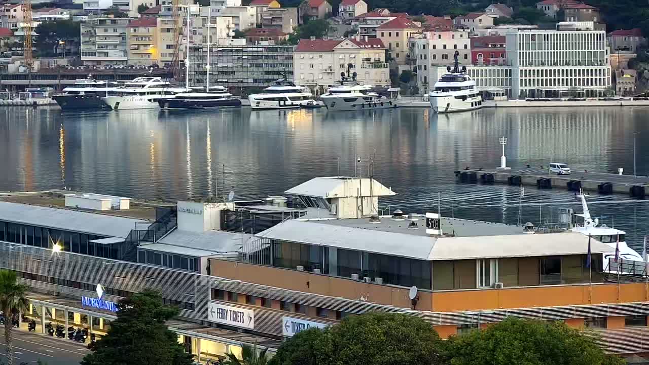 Split, Ferry Port & City Live Cam  - Bacvice, Split, Grad Split, Split-Dalmatia, Croatia