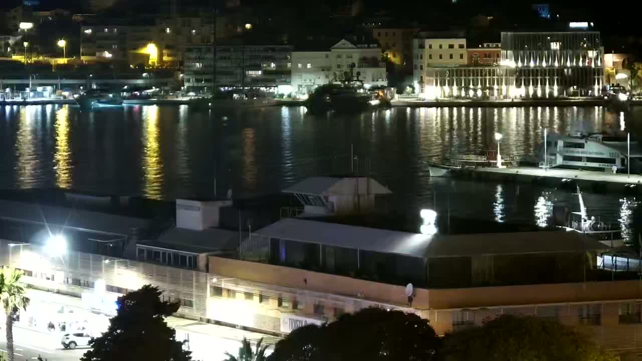 Split, Ferry Port & City Live Cam  - Bacvice, Split, Grad Split, Split-Dalmatia, Croatia