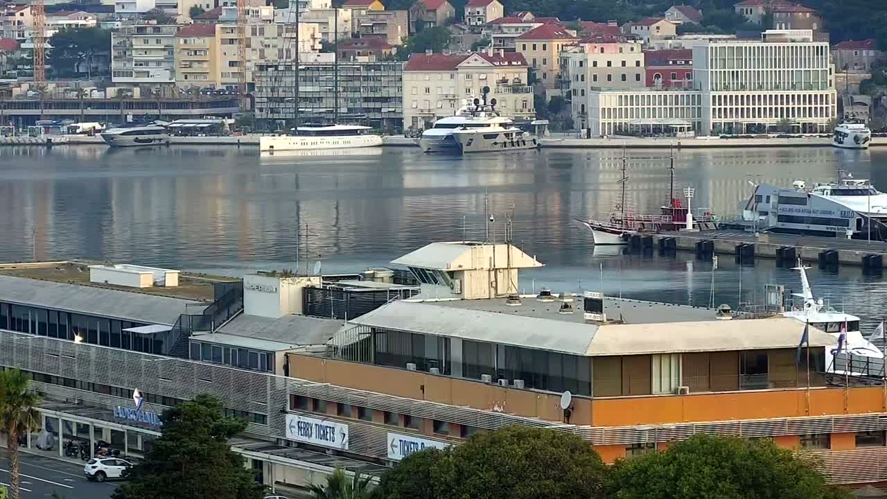 Split, Ferry Port & City Live Cam  - Bacvice, Split, Grad Split, Split-Dalmatia, Croatia
