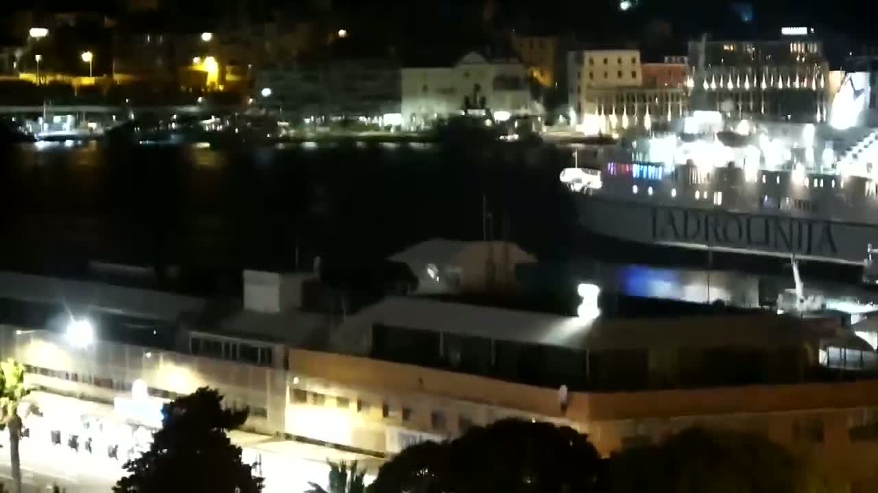 Split, Ferry Port & City Live Cam  - Bacvice, Split, Grad Split, Split-Dalmatia, Croatia