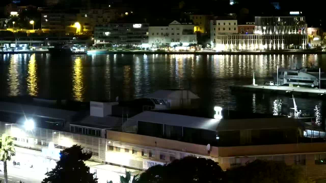 Split, Ferry Port & City Live Cam  - Bacvice, Split, Grad Split, Split-Dalmatia, Croatia