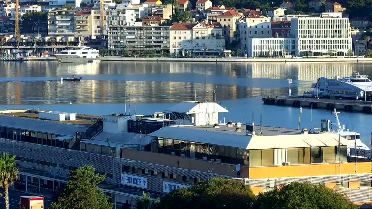 Split, Ferry Port & City Live Cam  - Bacvice, Split, Grad Split, Split-Dalmatia, Croatia