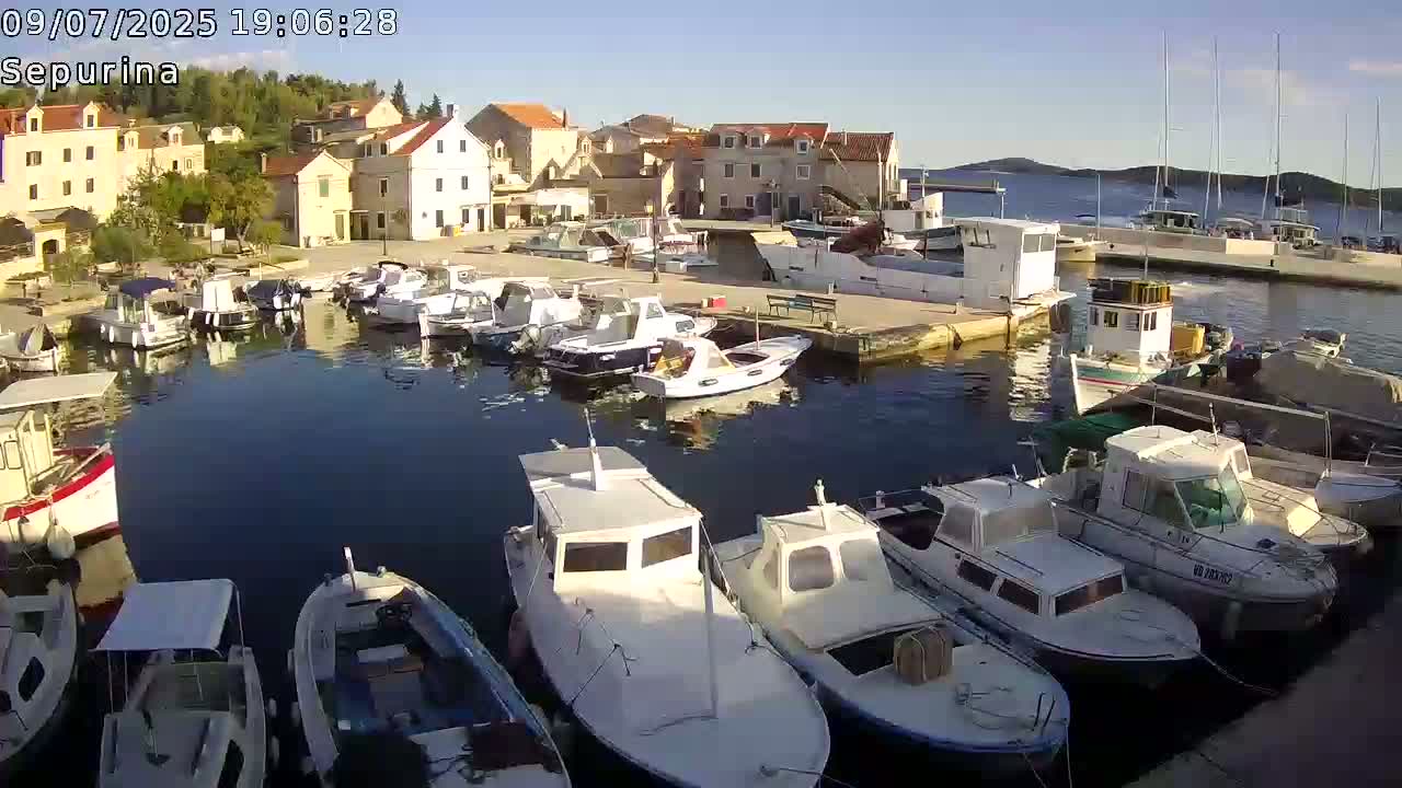 Otok Prvić Island, Prvić Šepurine Marine Live Cam - Prvić Šepurine, Otok Prvić, Vodice, Šibenik-Knin, Croatia