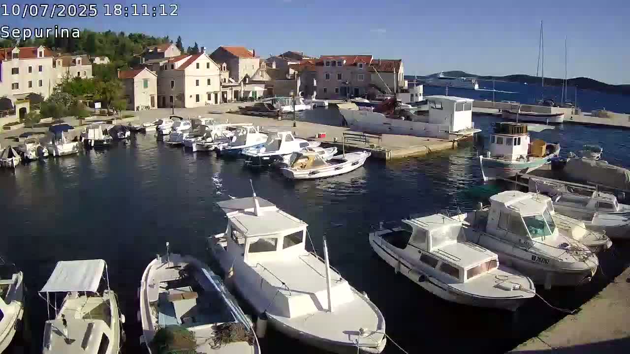 Otok Prvić Island, Prvić Šepurine Marine Live Cam - Prvić Šepurine, Otok Prvić, Vodice, Šibenik-Knin, Croatia